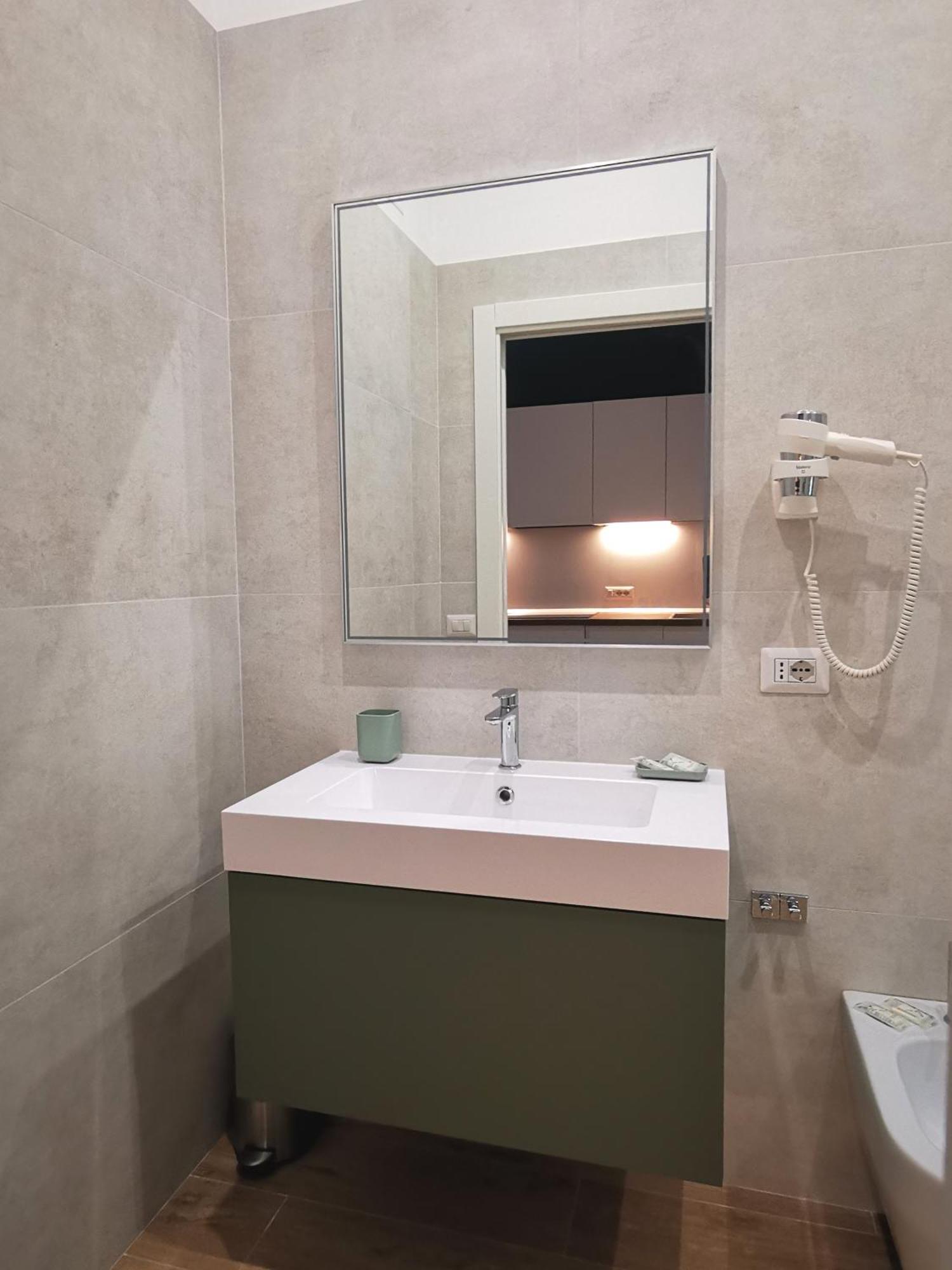 Cattaro 65 - Flexible Check-In Apartments バーリ エクステリア 写真